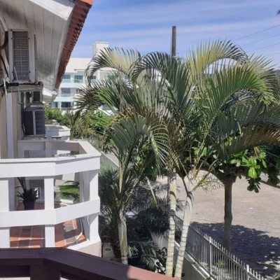 Casa Residencial com 114m², 3 quartos, 1 suíte, 1 garagem, no bairro Ingleses em Florianópolis