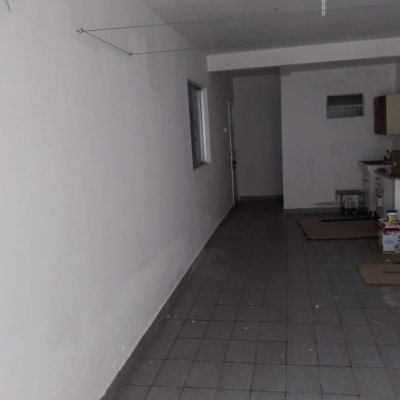 Casa Residencial com 74m², 4 quartos, 1 garagem, no bairro Coloninha em Florianópolis