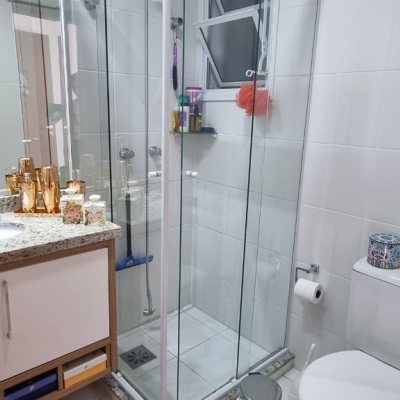 Apartamentos com 106m², 3 quartos, 1 suíte, 2 garagens, no bairro Barreiros em São José