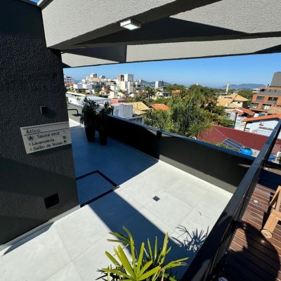 Loft com 44m², 1 quarto, 1 suíte, 1 garagem, no bairro Novo Campeche em Florianópolis