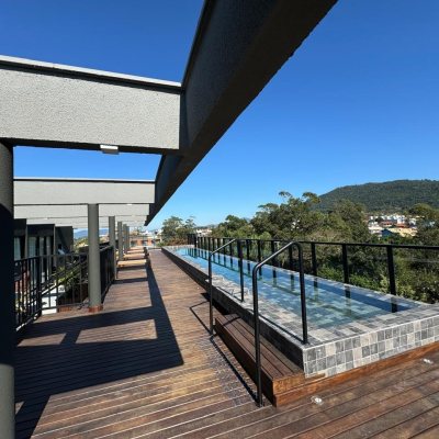 Loft com 44m², 1 quarto, 1 suíte, 1 garagem, no bairro Novo Campeche em Florianópolis