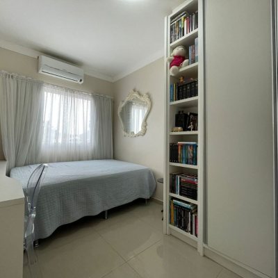 Apartamentos com 76m², 3 quartos, 1 suíte, 1 garagem, no bairro Ingleses do Rio Vermelho em Florianópolis