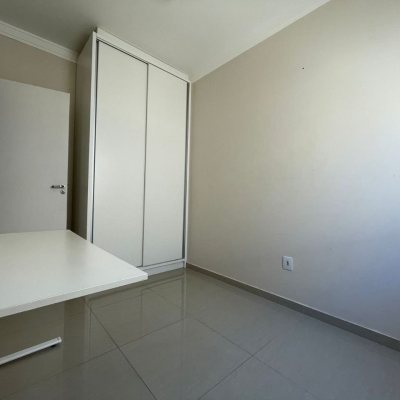 Apartamentos com 76m², 3 quartos, 1 suíte, 1 garagem, no bairro Ingleses do Rio Vermelho em Florianópolis