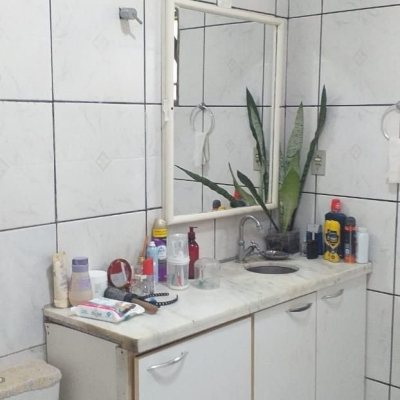 Casa Residencial com 140m², 2 quartos, 2 garagens, no bairro Tapera da Base em Florianópolis