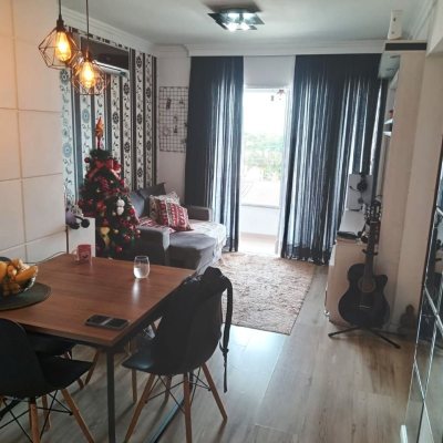 Apartamentos com 52m², 2 quartos, 1 garagem, no bairro Potecas em São José