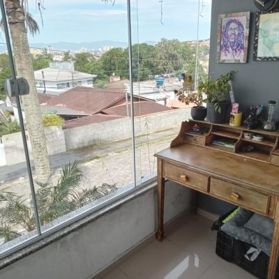 Apartamentos com 52m², 2 quartos, 1 garagem, no bairro Potecas em São José