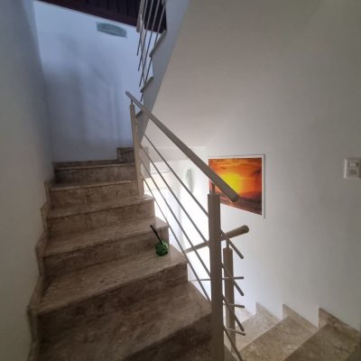 Casa em Condomínio com 400m², 6 quartos, 6 suítes, 2 garagens, no bairro Praia Mole em Florianópolis