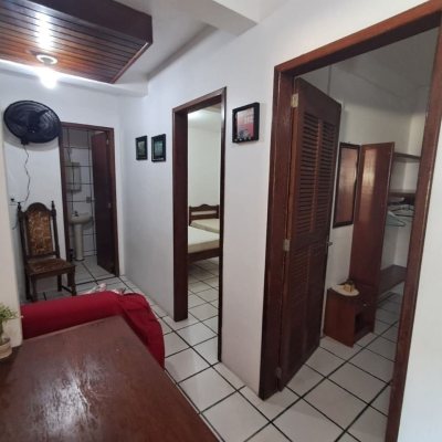 Pousada com 500m², 12 quartos, 12 suítes, 11 garagens, no bairro Canasvieiras em Florianópolis