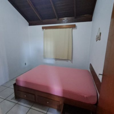 Pousada com 500m², 12 quartos, 12 suítes, 11 garagens, no bairro Canasvieiras em Florianópolis