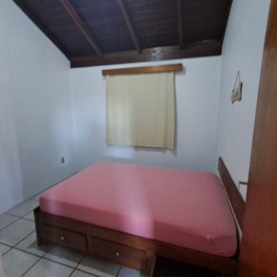 Pousada com 500m², 12 quartos, 12 suítes, 11 garagens, no bairro Canasvieiras em Florianópolis