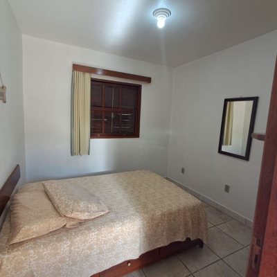 Pousada com 500m², 12 quartos, 12 suítes, 11 garagens, no bairro Canasvieiras em Florianópolis