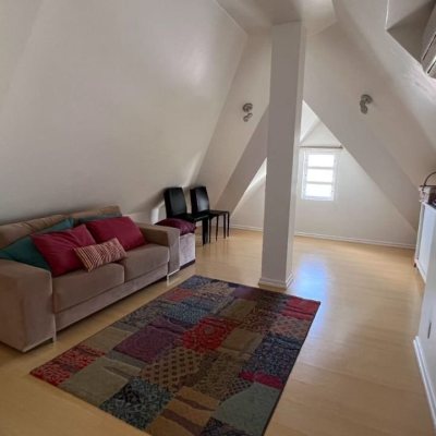 Casa em Condomínio com 392m², 4 quartos, 4 suítes, 5 garagens, no bairro Cacupé em Florianópolis