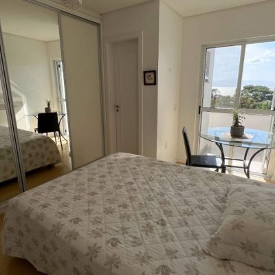 Casa em Condomínio com 392m², 4 quartos, 4 suítes, 5 garagens, no bairro Cacupé em Florianópolis