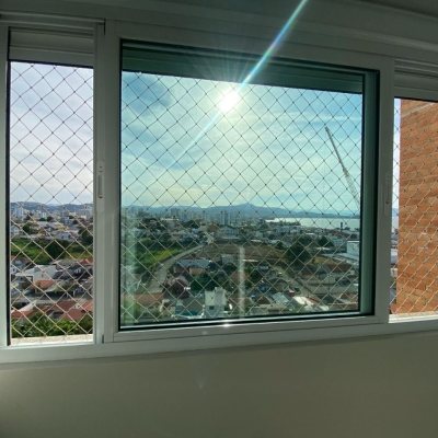 Apartamentos com 109m², 3 quartos, 1 suíte, 2 garagens, no bairro Jardim Atlântico em Florianópolis