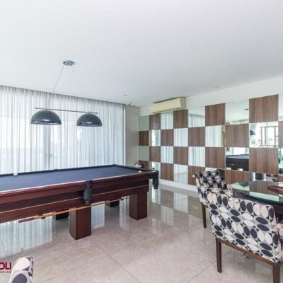 Apartamentos com 112m², 2 quartos, 2 suítes, 2 garagens, no bairro Centro em Florianópolis