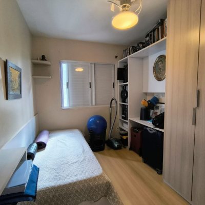 Apartamentos com 91m², 3 quartos, 1 suíte, 1 garagem, no bairro Abraão em Florianópolis