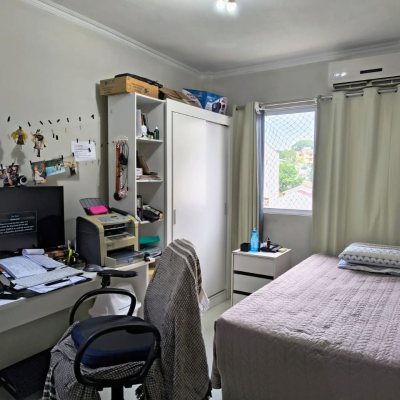 Apartamentos com 91m², 3 quartos, 1 suíte, 1 garagem, no bairro Abraão em Florianópolis