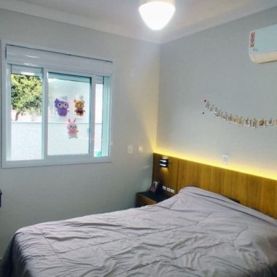 Casa Residencial com 145m², 3 quartos, 1 suíte, 2 garagens, no bairro Ingleses do Rio Vermelho em Florianópolis