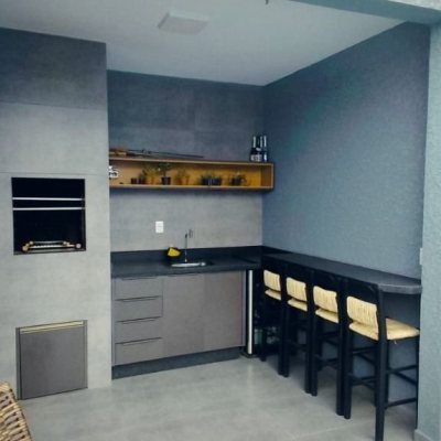 Casa Residencial com 145m², 3 quartos, 1 suíte, 2 garagens, no bairro Ingleses do Rio Vermelho em Florianópolis