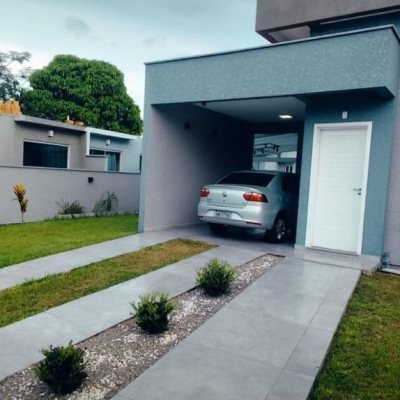 Casa Residencial com 145m², 3 quartos, 1 suíte, 2 garagens, no bairro Ingleses do Rio Vermelho em Florianópolis