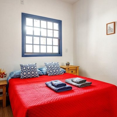 Casa Residencial com 117m², 3 quartos, 1 suíte, 2 garagens, no bairro Sambaqui em Florianópolis