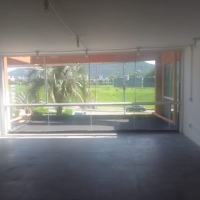 Loja com 130m², no bairro Lagoa Da Conceição em Florianópolis