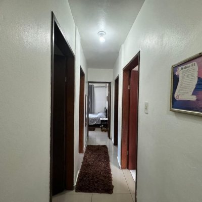 Casa Residencial com 150m², 6 quartos, 6 garagens, no bairro Rio Tavares em Florianópolis