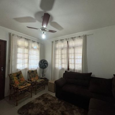 Casa Residencial com 150m², 6 quartos, 6 garagens, no bairro Rio Tavares em Florianópolis