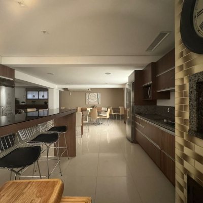 Apartamentos com 225m², 2 quartos, 2 suítes, 2 garagens, no bairro Kobrasol em São José