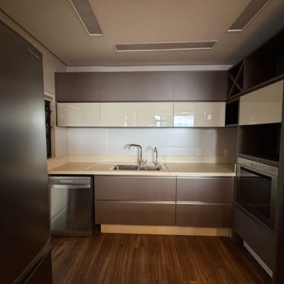Apartamentos com 225m², 2 quartos, 2 suítes, 2 garagens, no bairro Kobrasol em São José