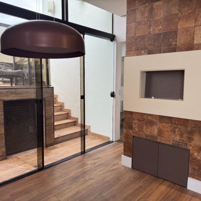 Apartamentos com 225m², 2 quartos, 2 suítes, 2 garagens, no bairro Kobrasol em São José