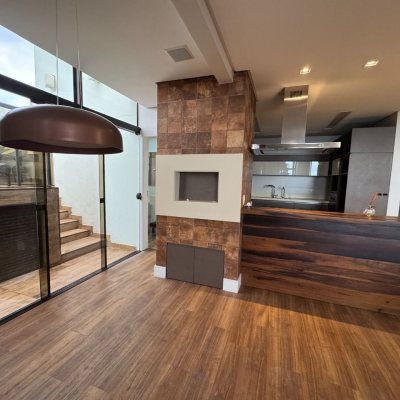 Apartamentos com 225m², 2 quartos, 2 suítes, 2 garagens, no bairro Kobrasol em São José