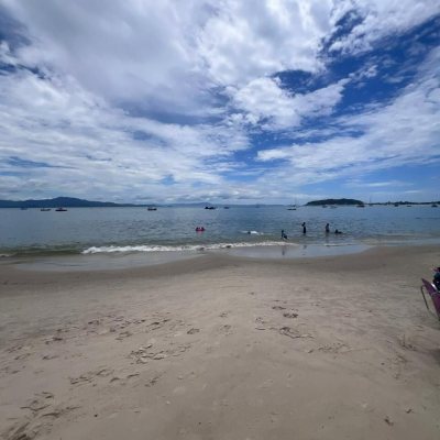 Casa Residencial com 152m², 2 quartos, 1 suíte, 2 garagens, no bairro Cachoeira Do Bom Jesus em Florianópolis
