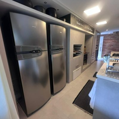 Casa Residencial com 152m², 2 quartos, 1 suíte, 2 garagens, no bairro Cachoeira Do Bom Jesus em Florianópolis