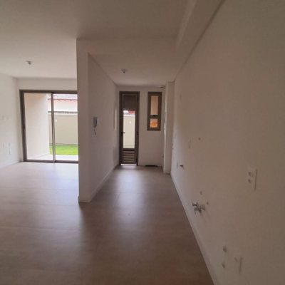 Apartamentos com 120m², 2 quartos, 1 suíte, 2 garagens, no bairro João Paulo em Florianópolis