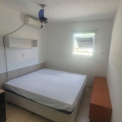 Casa Residencial com 90m², 2 quartos, 1 garagem, no bairro Agronômica em Florianópolis