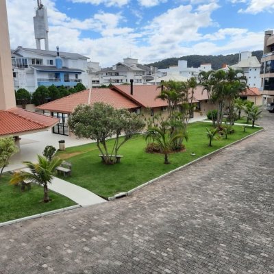 Apartamentos com 118m², 3 quartos, 1 suíte, 1 garagem, no bairro Ingleses do Rio Vermelho em Florianópolis