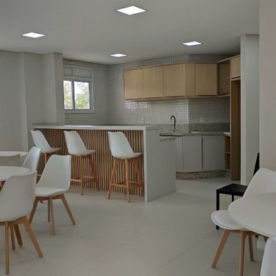 Apartamentos com 124m², 2 quartos, 1 suíte, 2 garagens, no bairro Ingleses do Rio Vermelho em Florianópolis