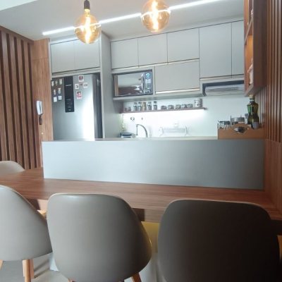 Apartamentos com 109m², 3 quartos, 1 suíte, 1 garagem, no bairro Canasvieiras em Florianópolis