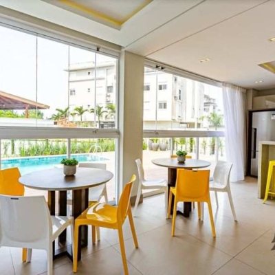 Apartamentos com 109m², 3 quartos, 1 suíte, 1 garagem, no bairro Canasvieiras em Florianópolis