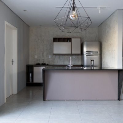 Casa Residencial com 151m², 3 quartos, 1 suíte, 4 garagens, no bairro Ingleses do Rio Vermelho em Florianópolis