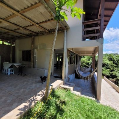 Casa Residencial com 210m², 3 quartos, 2 garagens, no bairro Ribeirão Da Ilha em Florianópolis