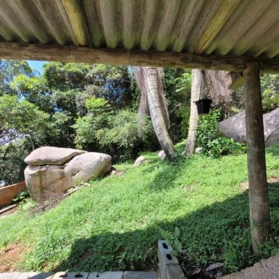 Casa Residencial com 210m², 3 quartos, 2 garagens, no bairro Ribeirão Da Ilha em Florianópolis