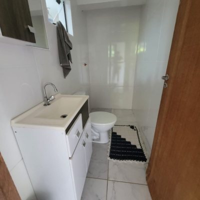 Casa Residencial com 210m², 3 quartos, 2 garagens, no bairro Ribeirão Da Ilha em Florianópolis