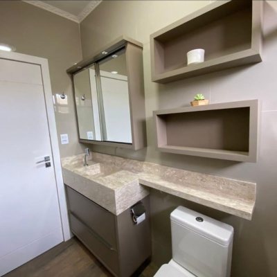 Casa Residencial com 189m², 3 quartos, 1 suíte, 4 garagens, no bairro Nossa Senhora Do Rosário em São José