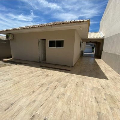 Casa Residencial com 189m², 3 quartos, 1 suíte, 4 garagens, no bairro Nossa Senhora Do Rosário em São José