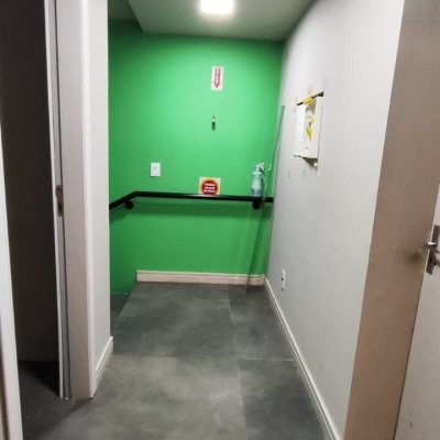 Loja com 68m², no bairro Centro em Florianópolis