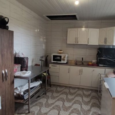 Casa Residencial, no bairro São João Do Rio Vermelho em Florianópolis