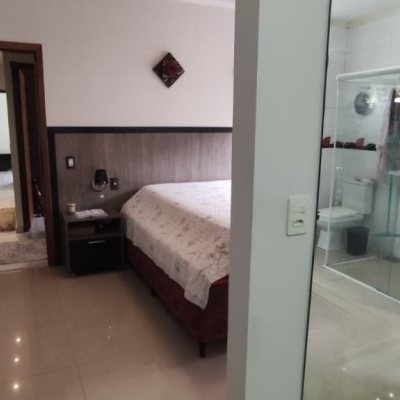 Casa Residencial, no bairro São João Do Rio Vermelho em Florianópolis