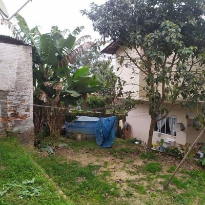 Casa Residencial com 130m², 4 quartos, 1 suíte, 2 garagens, no bairro Sambaqui em Florianópolis